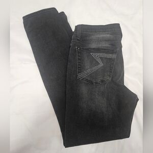 Rock And Republic Black Skinny Jeans With Rhinestone Accents!
